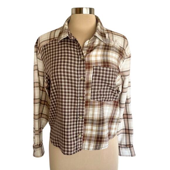 American Eagle Tops - American Eagle Cozy Cabin Cropped Flannel Button Up SMALL Mixed Print Casual